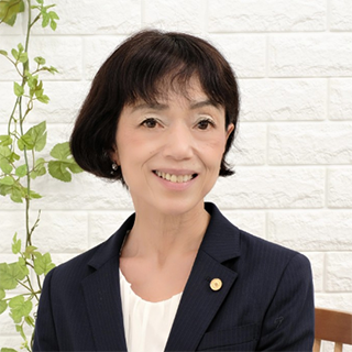 行政書士 ​西浦 邦子